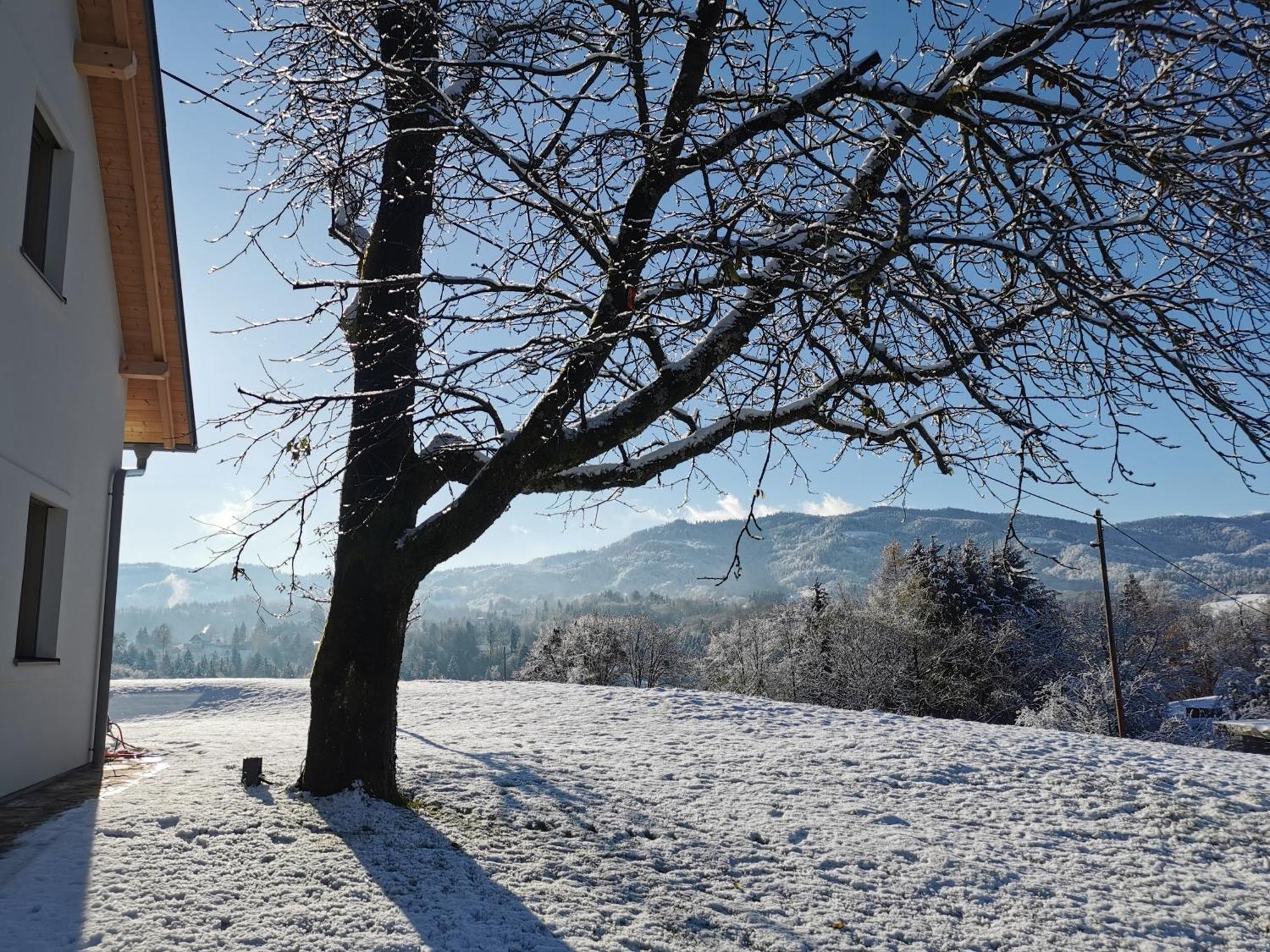Traumhaftes Ferienhaus Am Lateinberg - 8455 Eibiswald Suedsteiermark Luaran gambar