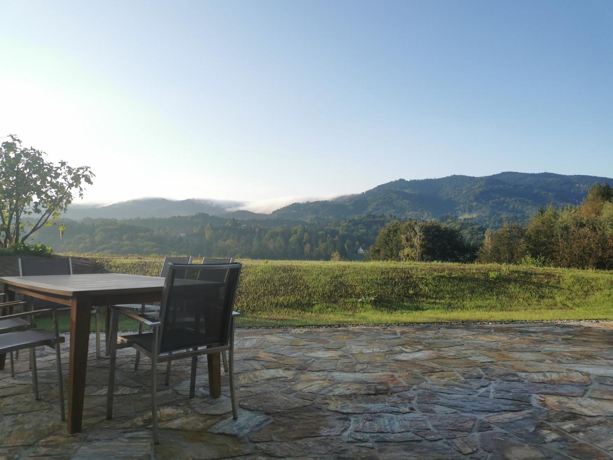 Traumhaftes Ferienhaus Am Lateinberg - 8455 Eibiswald Suedsteiermark Luaran gambar